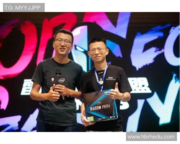 重庆羽毛球队荣获全国团队协作排行榜第三名展现卓越实力与团队精神